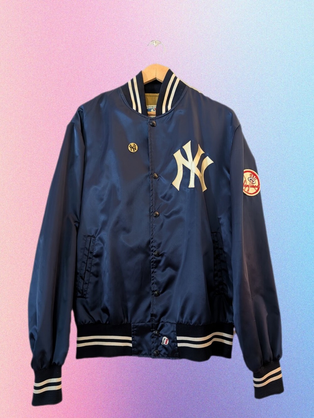 Navy NY Yankees Vintage 90s Satin Bomber Jacket Size XL